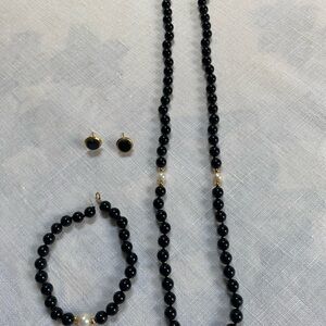 Black and Gold Bead Jewelry Set